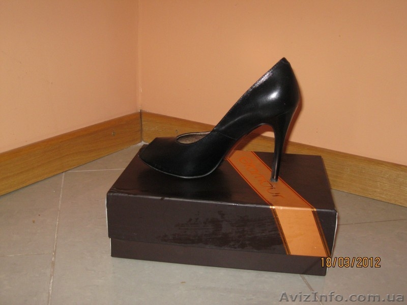 Босоножки красивые модные - <ro>Изображение</ro><ru>Изображение</ru> #1, <ru>Объявление</ru> #648110