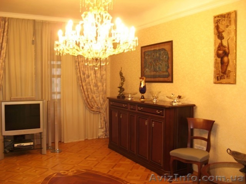 3 - х комнатную квартиру, 93 м. кв. "сталинка". - <ro>Изображение</ro><ru>Изображение</ru> #8, <ru>Объявление</ru> #647970