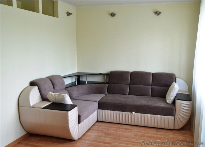 Сдам посуточно 2к.квартиру люкс с евроремонтом возле м. 23 августа - <ro>Изображение</ro><ru>Изображение</ru> #1, <ru>Объявление</ru> #568609