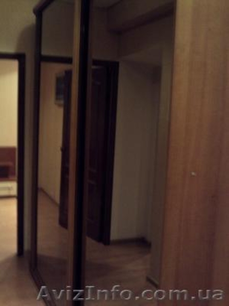 Сдам 3 к. квартиру, 80м, 3/5. Сталинка - <ro>Изображение</ro><ru>Изображение</ru> #5, <ru>Объявление</ru> #741109