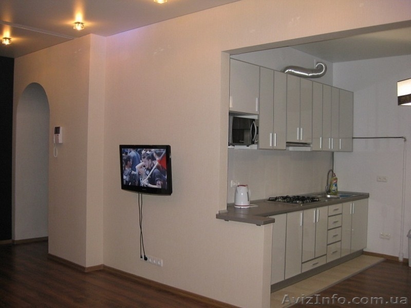 Сдаётся просторная 2к. квартира 65м с новым современным ремонтом - <ro>Изображение</ro><ru>Изображение</ru> #2, <ru>Объявление</ru> #741107