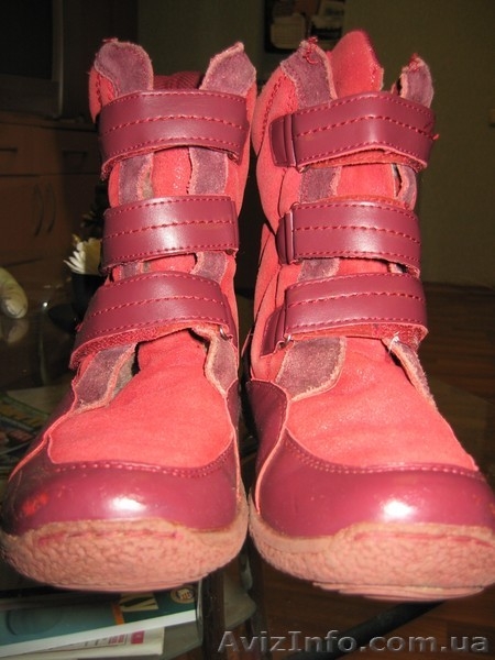 ПРОДАМ сапоги (ботинки) 37 размера фирмы "B&G" - <ro>Изображение</ro><ru>Изображение</ru> #1, <ru>Объявление</ru> #800701