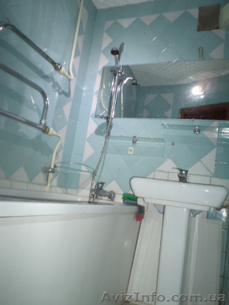 3 к. кв.   пгт. Кулиничи  3/5 кирп. - <ro>Изображение</ro><ru>Изображение</ru> #3, <ru>Объявление</ru> #681811