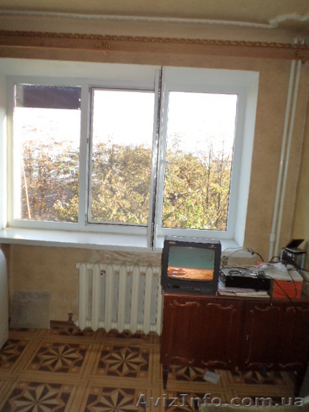 3 к. кв.   пгт. Кулиничи  3/5 кирп. - <ro>Изображение</ro><ru>Изображение</ru> #5, <ru>Объявление</ru> #681811