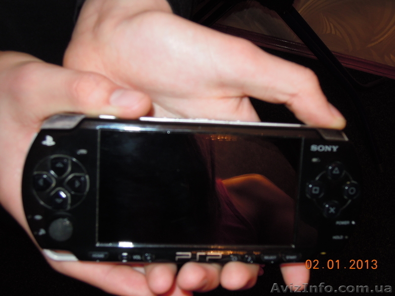 ПРОДАМ Б/У Игровая приставка SONY PSP-2008 slim  - <ro>Изображение</ro><ru>Изображение</ru> #3, <ru>Объявление</ru> #815682