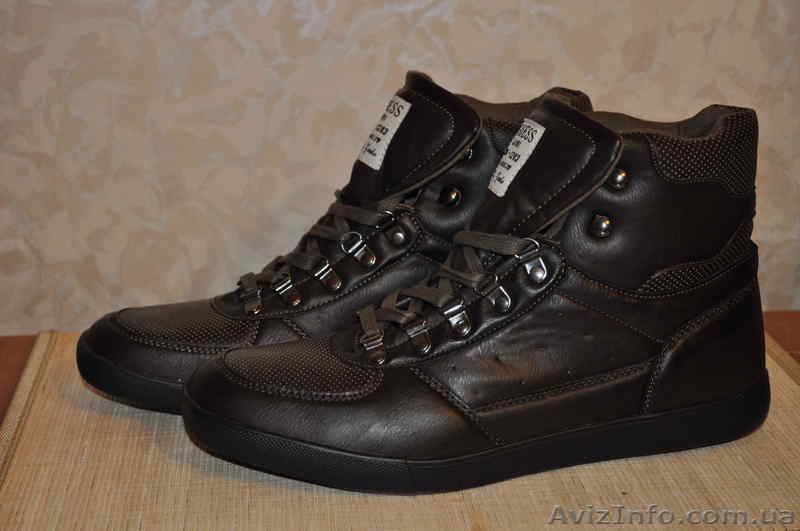 Продам ботинки GUESS Josten - <ro>Изображение</ro><ru>Изображение</ru> #1, <ru>Объявление</ru> #820626