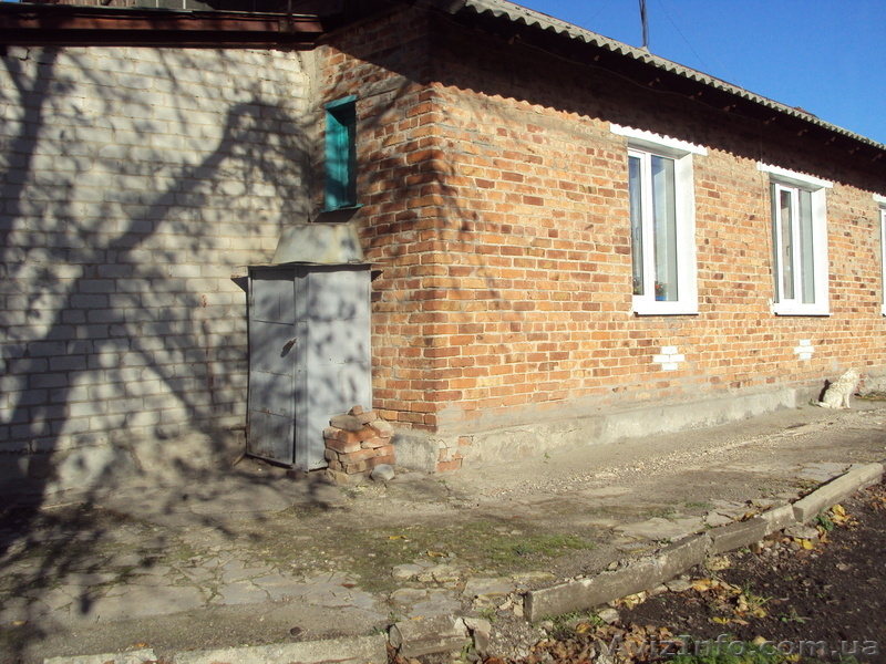 продам часть дома 38 соток в пригороде с хоз.постройками.цена 11 уе - <ro>Изображение</ro><ru>Изображение</ru> #1, <ru>Объявление</ru> #843162