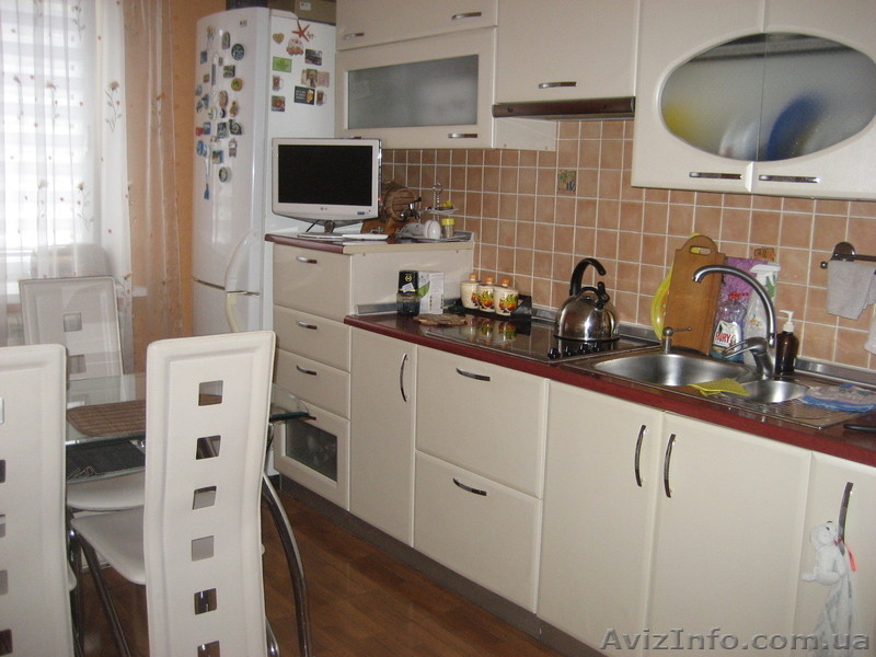 Продается трехкомнатная квартира в новом кирпичном доме - <ro>Изображение</ro><ru>Изображение</ru> #4, <ru>Объявление</ru> #839629