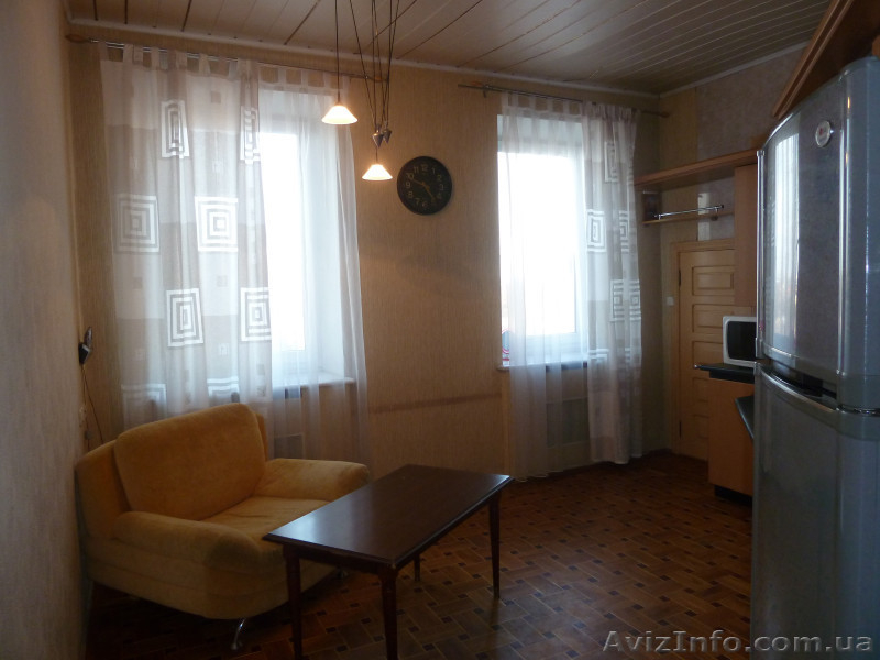 Посуточно 2-х км.кв. пл.Восстания, пр. Московский, 90а - <ro>Изображение</ro><ru>Изображение</ru> #6, <ru>Объявление</ru> #152169