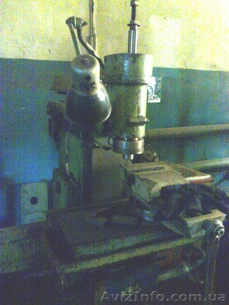 Продам универсально фрезерный станок 675П - <ro>Изображение</ro><ru>Изображение</ru> #2, <ru>Объявление</ru> #937092