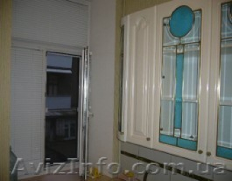 Сдам 3к. кв., 100м, 2 этаж, евроремонт, комнаты раздельные - <ro>Изображение</ro><ru>Изображение</ru> #2, <ru>Объявление</ru> #934076