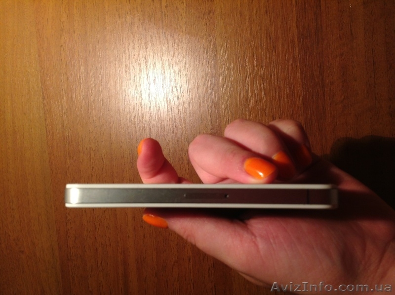 Продам iPhone 4 8Gb белый - <ro>Изображение</ro><ru>Изображение</ru> #3, <ru>Объявление</ru> #948168