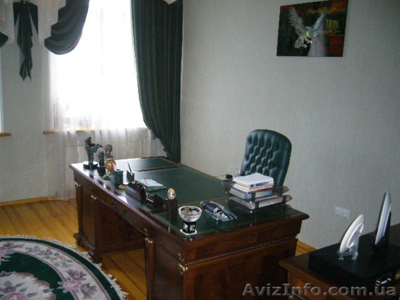 Сдам аппартаменты - элитное жилье 200 кв.м., включающее 4 комнаты - <ro>Изображение</ro><ru>Изображение</ru> #8, <ru>Объявление</ru> #946445