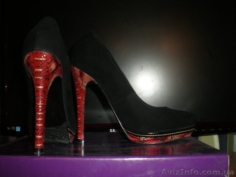 Туфли  Basconi. Черного цвета, материал замша, каблук и танкетка кожа. Размер 35 - <ro>Изображение</ro><ru>Изображение</ru> #3, <ru>Объявление</ru> #953440