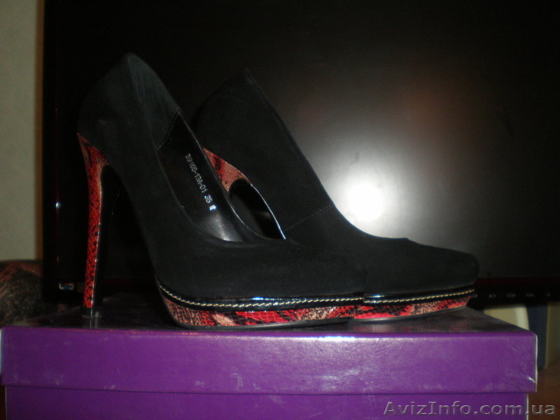 Туфли  Basconi. Черного цвета, материал замша, каблук и танкетка кожа. Размер 35 - <ro>Изображение</ro><ru>Изображение</ru> #4, <ru>Объявление</ru> #953440