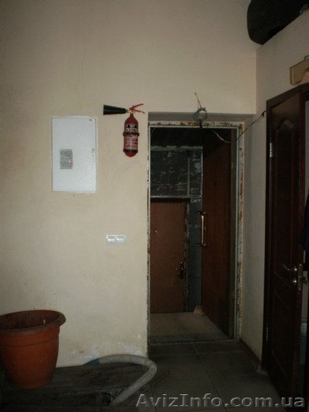 B р-не - Гагарина продажа - магазин , офис , склад ,240м, 1- этаж 120кв.м h-3m и - <ro>Изображение</ro><ru>Изображение</ru> #3, <ru>Объявление</ru> #960465