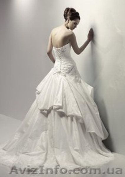 Продам  свадебное  платье  Blue  By  Enzoani - <ro>Изображение</ro><ru>Изображение</ru> #5, <ru>Объявление</ru> #982643