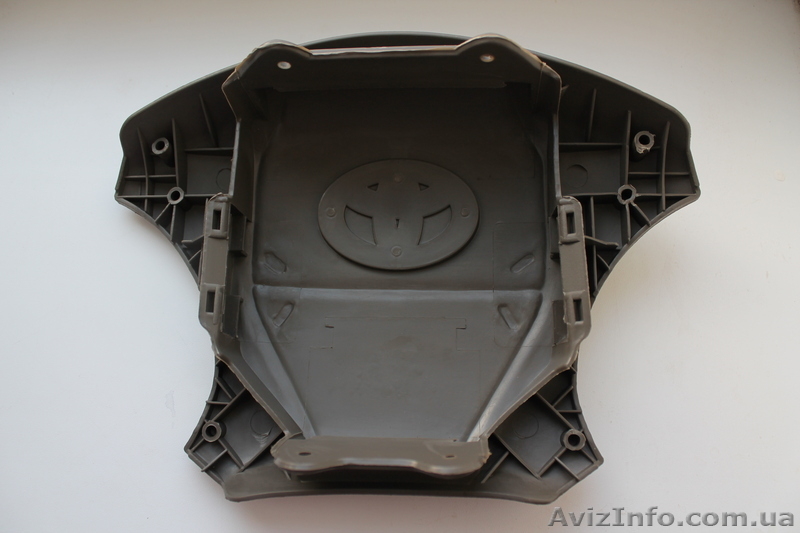 Заглушка аэрбега Toyota Fortuner - <ro>Изображение</ro><ru>Изображение</ru> #3, <ru>Объявление</ru> #1009519