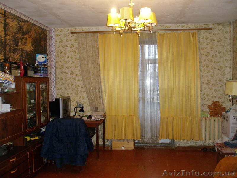 Продается светлая просторная трехкомнатная квартира - <ro>Изображение</ro><ru>Изображение</ru> #1, <ru>Объявление</ru> #1043406