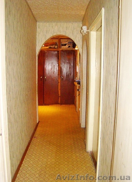 Продается просторная трехкомнатная квартира - <ro>Изображение</ro><ru>Изображение</ru> #8, <ru>Объявление</ru> #1040085