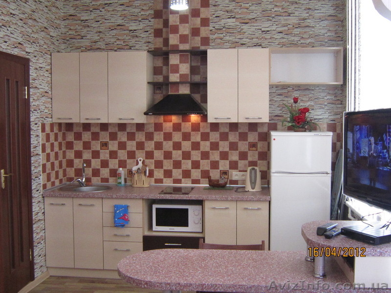 Аренда посуточно 1 к кв м. Советская, пл. Руднева 22. Евро ремонт. 250грн/сут - <ro>Изображение</ro><ru>Изображение</ru> #2, <ru>Объявление</ru> #1067642