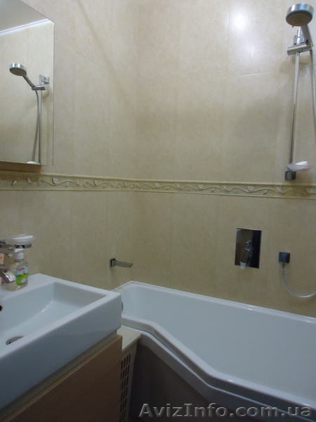 Продается 3-х комнатная квартира с евроремонтом - <ro>Изображение</ro><ru>Изображение</ru> #2, <ru>Объявление</ru> #1156364