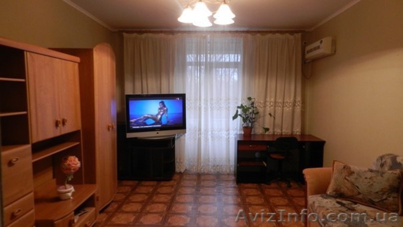 Сдам отличную однакомнатную квартиру возле метро 23 августа - <ro>Изображение</ro><ru>Изображение</ru> #1, <ru>Объявление</ru> #1209379