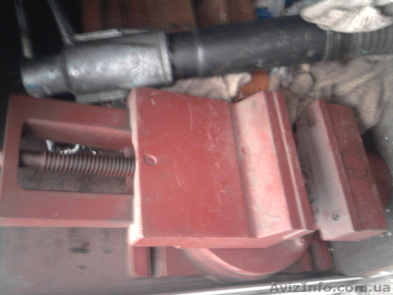 патрон токарный, тиски настольные, слесарные, станочные (поворотные, не поворотн - <ro>Изображение</ro><ru>Изображение</ru> #6, <ru>Объявление</ru> #1264003