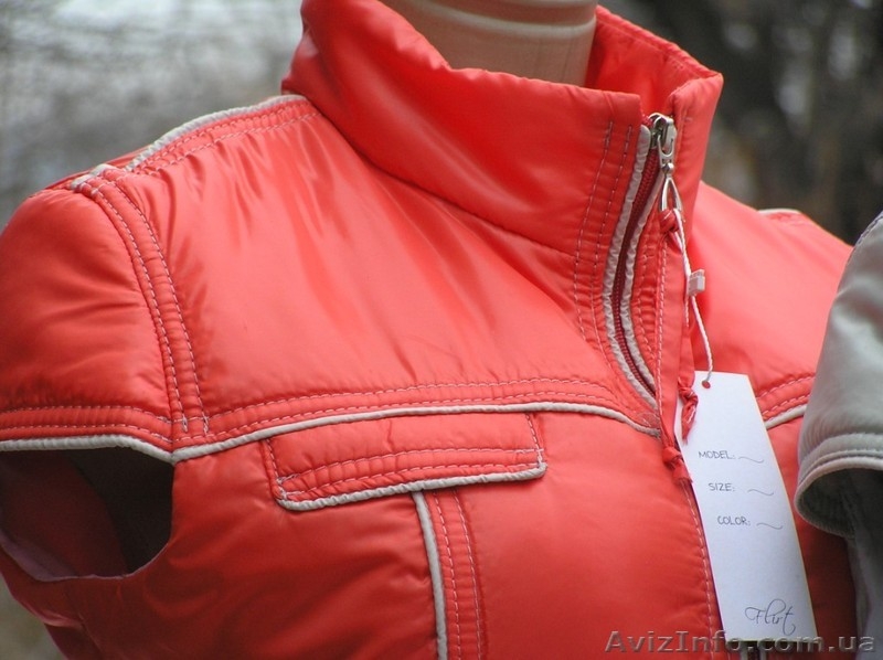 Женская жилетка из плащевки водоотталкивающая  - <ro>Изображение</ro><ru>Изображение</ru> #3, <ru>Объявление</ru> #1352216