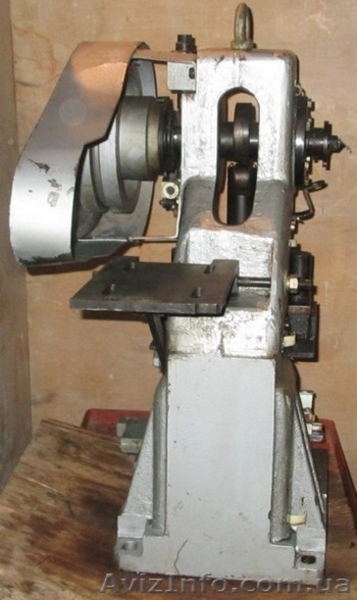 пресс настольный с кривошипно-шатунным механизмом действия и электрическим питан - <ro>Изображение</ro><ru>Изображение</ru> #3, <ru>Объявление</ru> #1371992