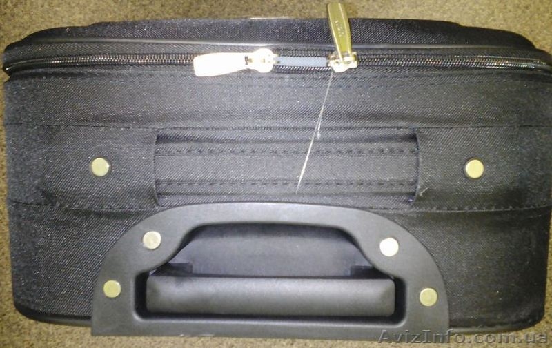 Чемодан XXL,на колесах. Черный или красный. 71*47*25см. Есть средние и малые.... - <ro>Изображение</ro><ru>Изображение</ru> #5, <ru>Объявление</ru> #1401927