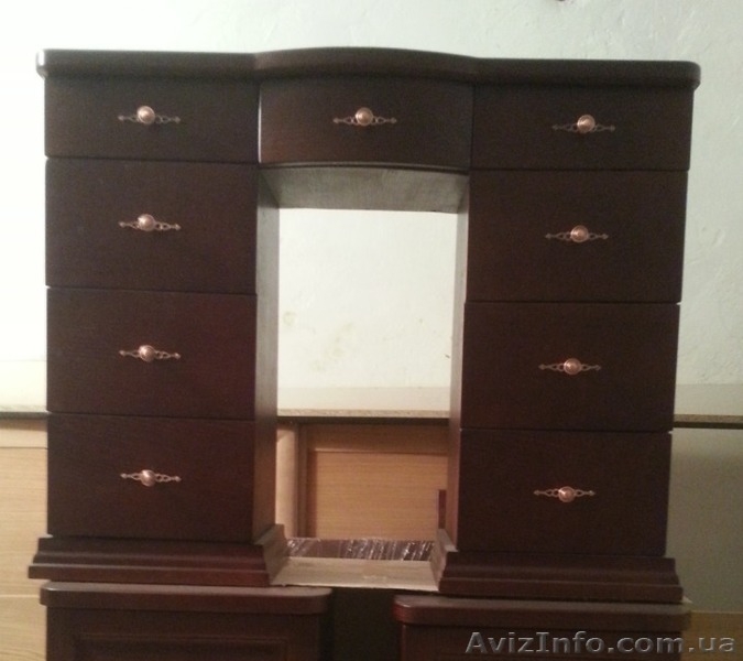 Трюмо мебель в спальню - <ro>Изображение</ro><ru>Изображение</ru> #3, <ru>Объявление</ru> #1446395