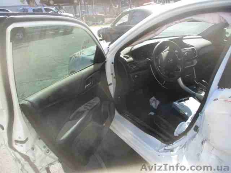 Honda Accord 2015 года иномарка бу дешево - <ro>Изображение</ro><ru>Изображение</ru> #4, <ru>Объявление</ru> #1598401