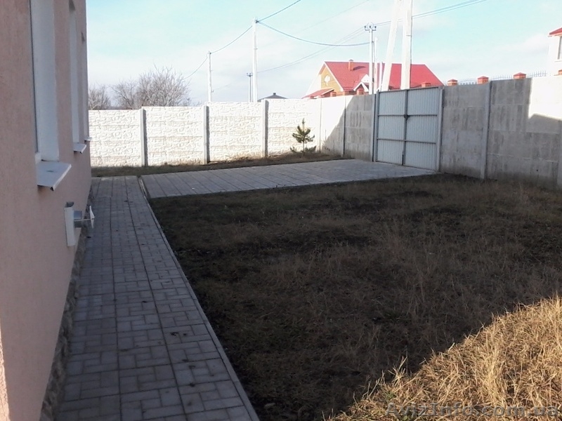 Дом 2 этажа в Черкасской Лозовой. - <ro>Изображение</ro><ru>Изображение</ru> #3, <ru>Объявление</ru> #1606272