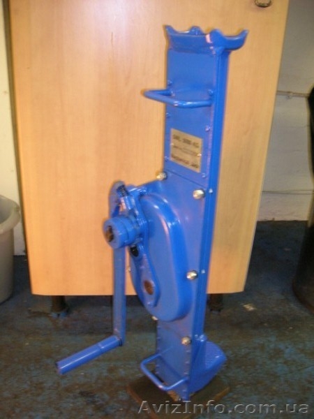 Домкрат механический реечно-зубчатый - <ro>Изображение</ro><ru>Изображение</ru> #1, <ru>Объявление</ru> #1607560