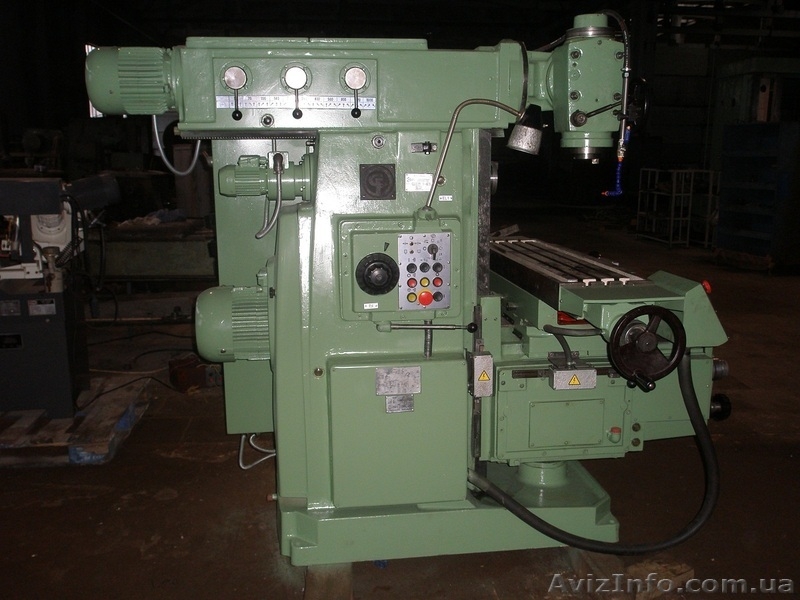 Широкоуниверсальный фрезерный станок 6Т82Ш - <ro>Изображение</ro><ru>Изображение</ru> #4, <ru>Объявление</ru> #1622535