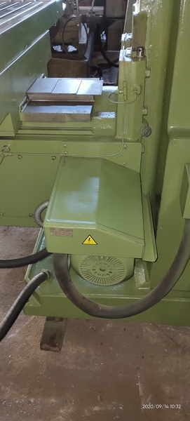 Вертикально-фрезерный станок 6Т12 - <ro>Изображение</ro><ru>Изображение</ru> #6, <ru>Объявление</ru> #1691618