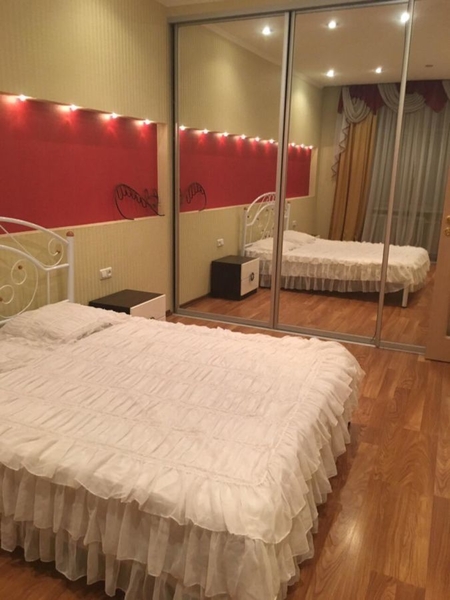 Срочно сдам 2 х комнатную квартиру в центре метро Площадь Конституции - <ro>Изображение</ro><ru>Изображение</ru> #4, <ru>Объявление</ru> #1694052