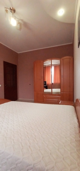 Сдам посуточно 3-х к.квартиру в центре ул. Сумская - <ro>Изображение</ro><ru>Изображение</ru> #5, <ru>Объявление</ru> #208227