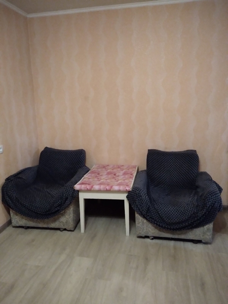 Сдам гостинку метро Малышева 5 мин - <ro>Изображение</ro><ru>Изображение</ru> #4, <ru>Объявление</ru> #1696898