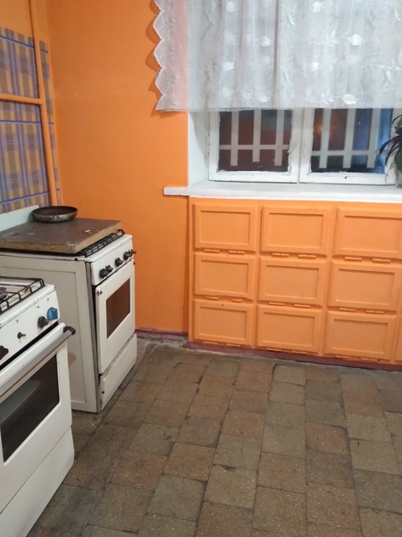 Сдам гостинку метро Малышева 5 мин - <ro>Изображение</ro><ru>Изображение</ru> #3, <ru>Объявление</ru> #1696898