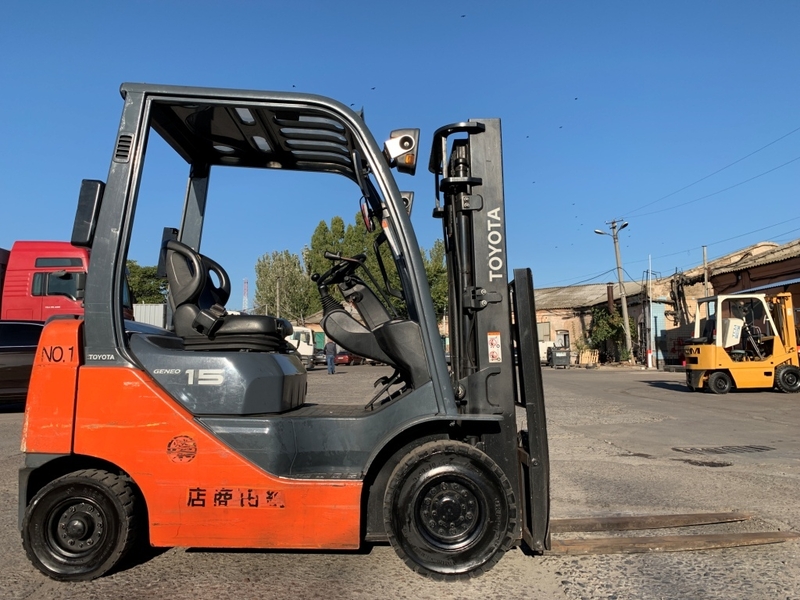 Вилочный автопогрузчик Toyota, 2014 года - <ro>Изображение</ro><ru>Изображение</ru> #5, <ru>Объявление</ru> #1697973