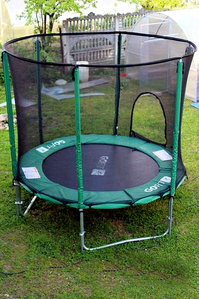Батут 252 см с защитной сеткой и лестницей - <ro>Изображение</ro><ru>Изображение</ru> #9, <ru>Объявление</ru> #1712426