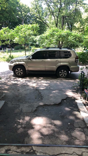 Продам  авто Toyota Land Cruiser Prado 2007 - <ro>Изображение</ro><ru>Изображение</ru> #4, <ru>Объявление</ru> #1725784