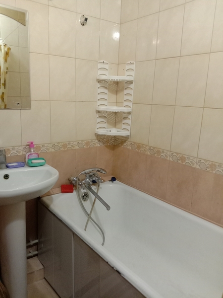 Работаем!!! Посуточно сдам 2-х к.квартиру возле м. Проспект Гагарина - <ro>Изображение</ro><ru>Изображение</ru> #9, <ru>Объявление</ru> #1726422