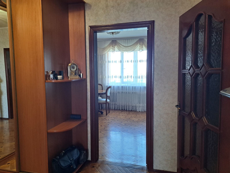 Продам 4комнатную квартиру, ул. Солнечная - <ro>Изображение</ro><ru>Изображение</ru> #5, <ru>Объявление</ru> #1737547