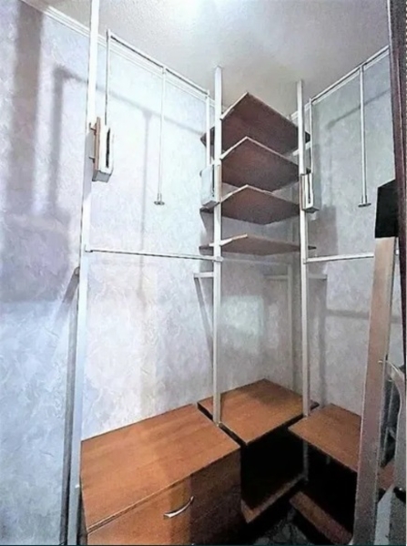 Продам СВОЮ Двухкомнатную квартиру на Вернадского 1 ( метро Гагарина 2 мин.) - <ro>Изображение</ro><ru>Изображение</ru> #6, <ru>Объявление</ru> #1738533