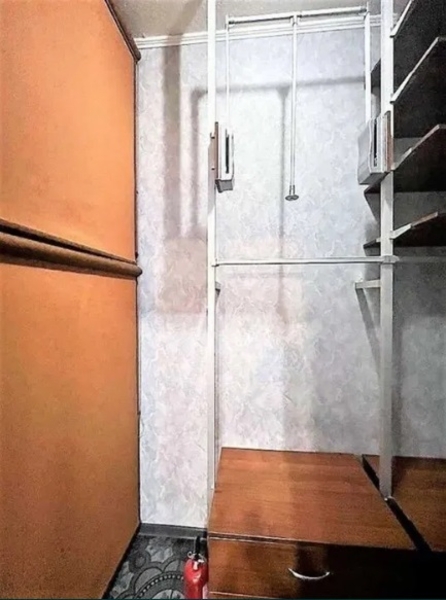 Продам СВОЮ Двухкомнатную квартиру на Вернадского 1 ( метро Гагарина 2 мин.) - <ro>Изображение</ro><ru>Изображение</ru> #7, <ru>Объявление</ru> #1738533