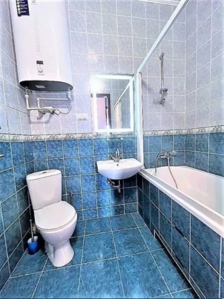 Продам СВОЮ Двухкомнатную квартиру на Вернадского 1 ( метро Гагарина 2 мин.) - <ro>Изображение</ro><ru>Изображение</ru> #8, <ru>Объявление</ru> #1738533