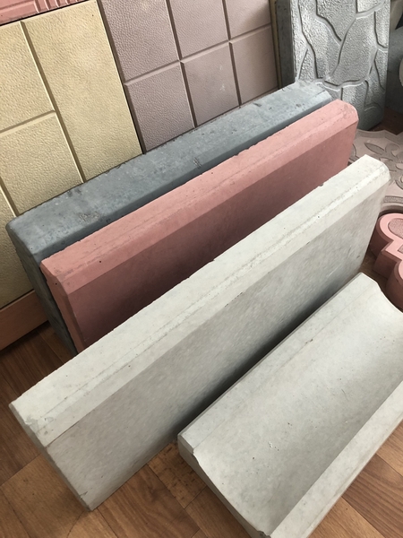 Бордюр тротуарний садовий вібролітий - <ro>Изображение</ro><ru>Изображение</ru> #3, <ru>Объявление</ru> #1745079